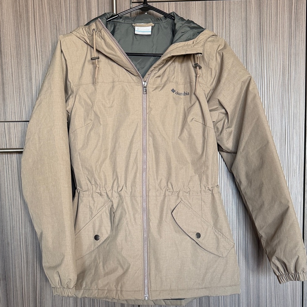 Columbia Women's Utility Jacket in Tan